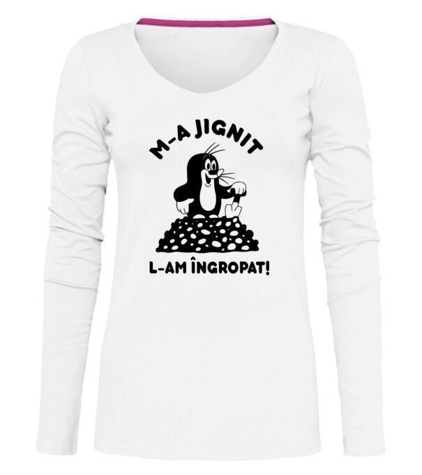  model  pe tricou