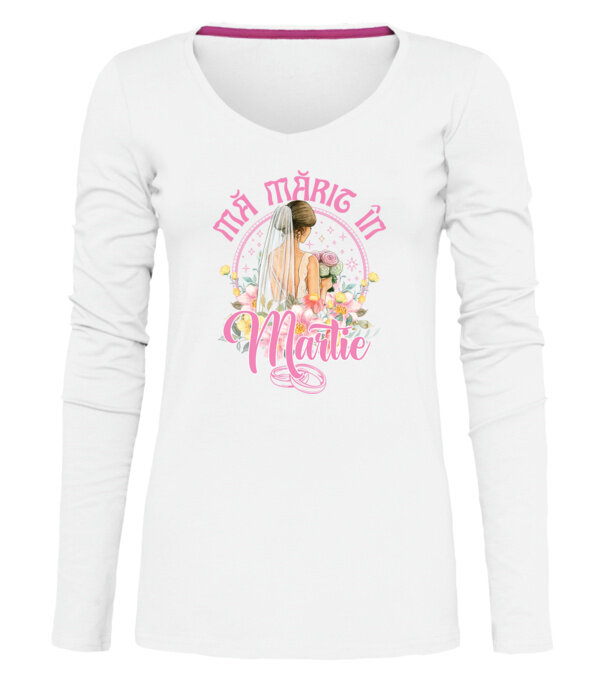  model  pe tricou