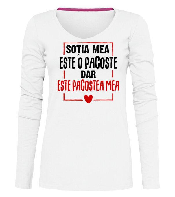  model  pe tricou