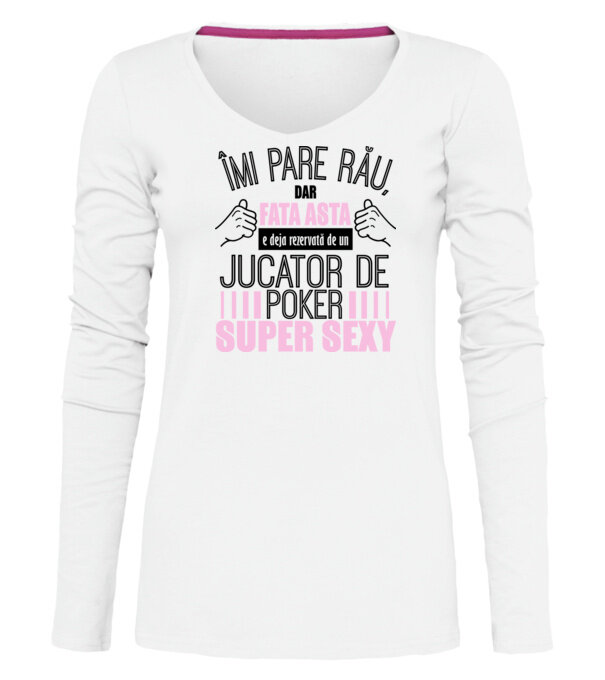  model  pe tricou