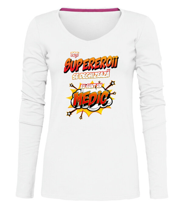  model  pe tricou