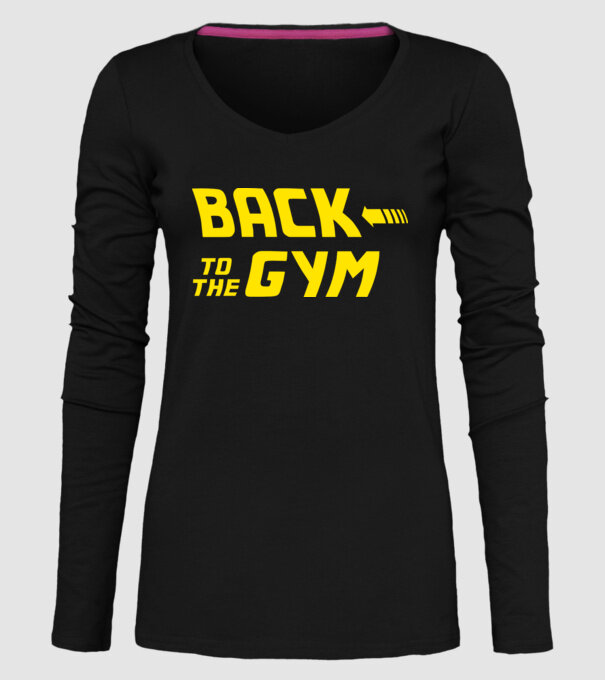 Back to the gym model negru pe tricou