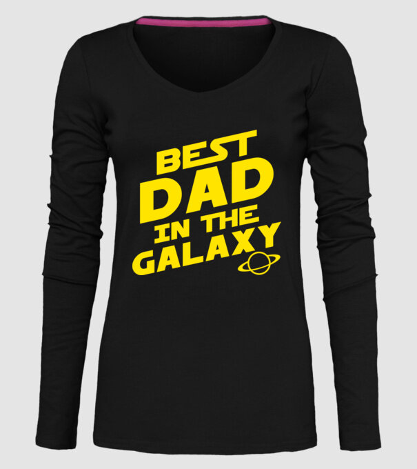 Best dad in the galaxy model negru pe tricou
