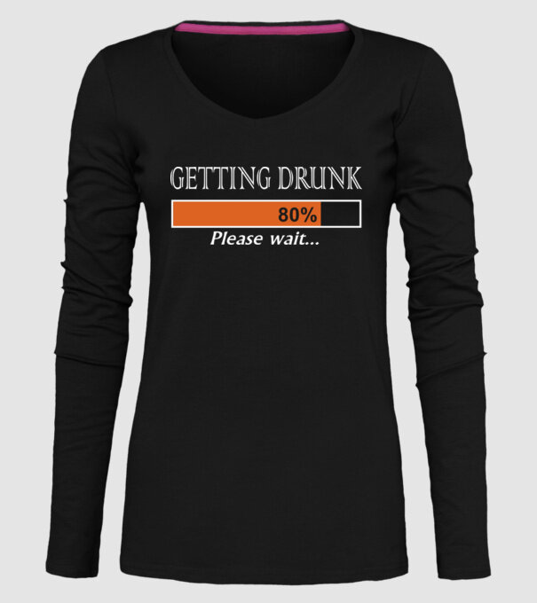 Getting drunk model negru pe tricou