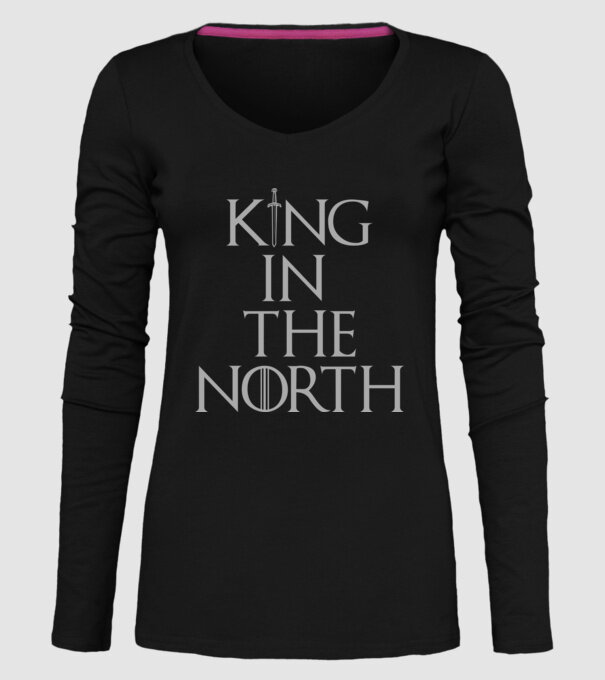 King in the North model negru pe tricou