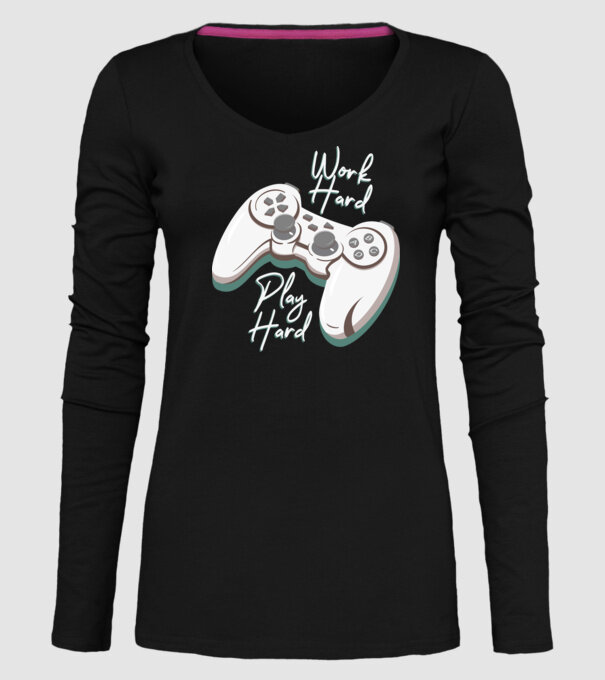 Work hard play hard model negru pe tricou