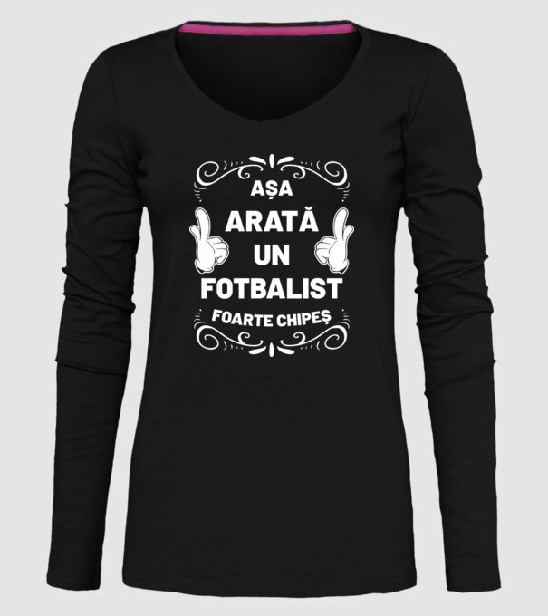 Așa arată un FOTBALIST foarte chipeș model negru pe tricou