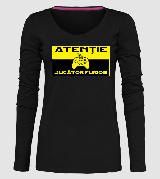 Atenție! Jucător furios model negru pe tricou