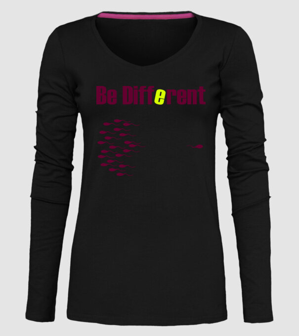 Be Different model negru pe tricou