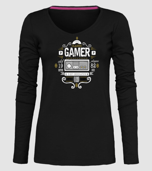 Classic Gamer model negru pe tricou