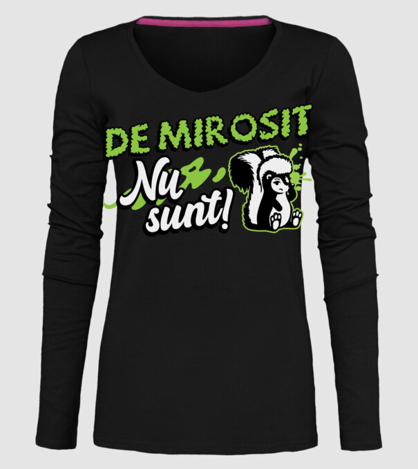 De mirosit nu sunt model negru pe tricou