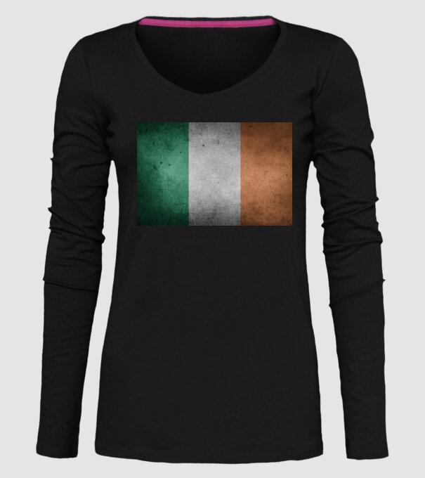 IRELAND model negru pe tricou