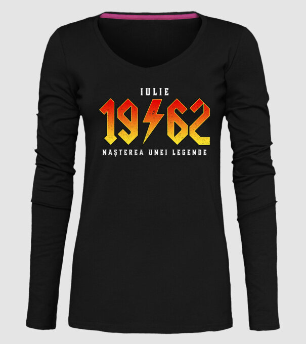 Iulie - 1962 - nașterea unei legende model negru pe tricou