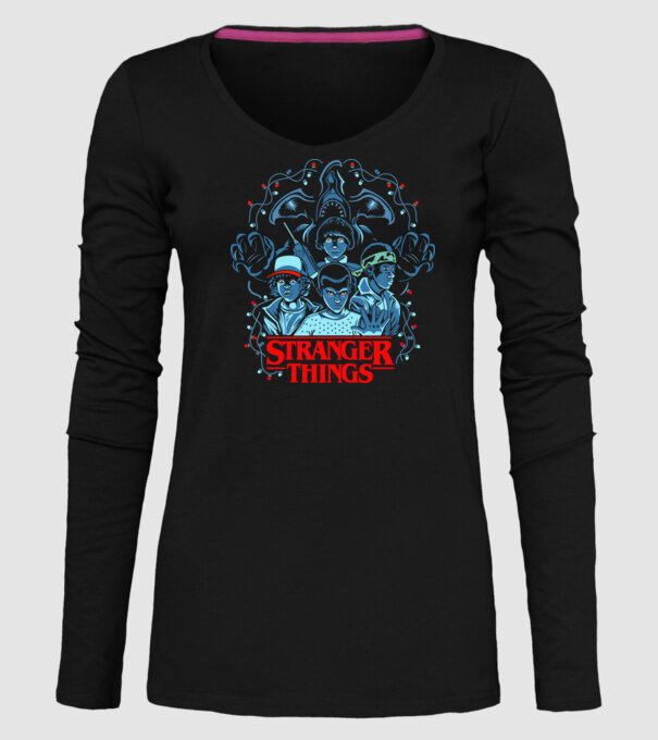 ST model negru pe tricou