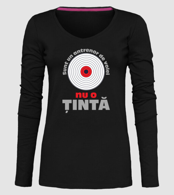 Sunt un antrenor de volei, nu o țintă model negru pe tricou