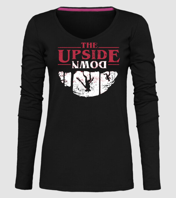 the upside down logo model negru pe tricou