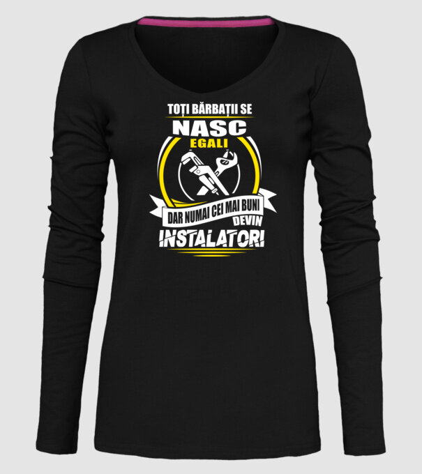 Toți bărbații se nasc egali instalatori model negru pe tricou