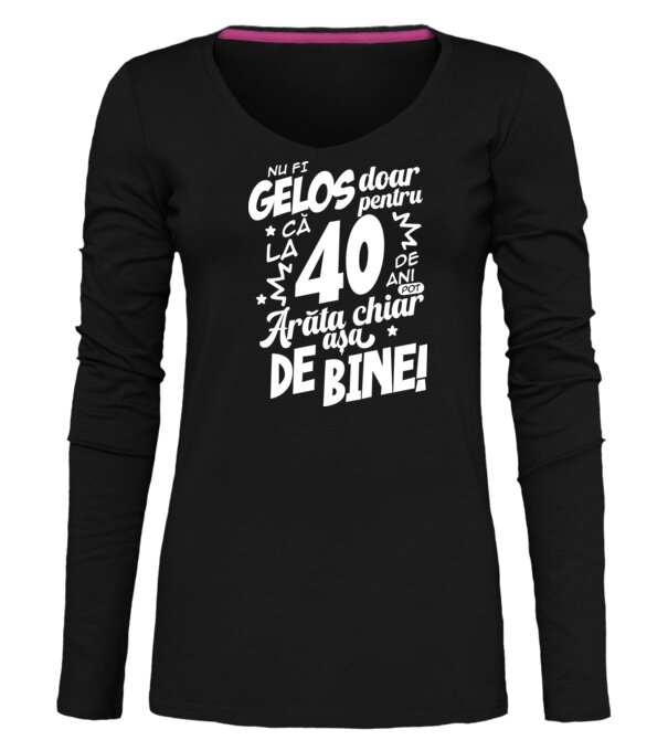  model  pe tricou