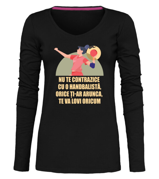  model  pe tricou