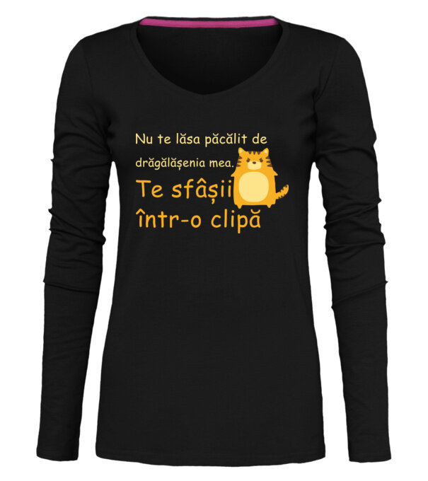  model  pe tricou