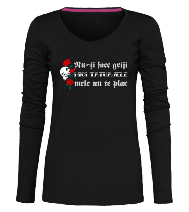  model  pe tricou