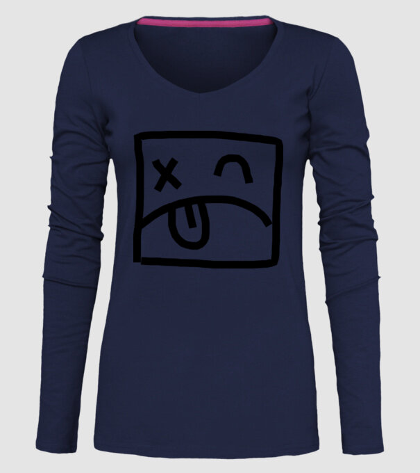 model albastru închis pe tricou