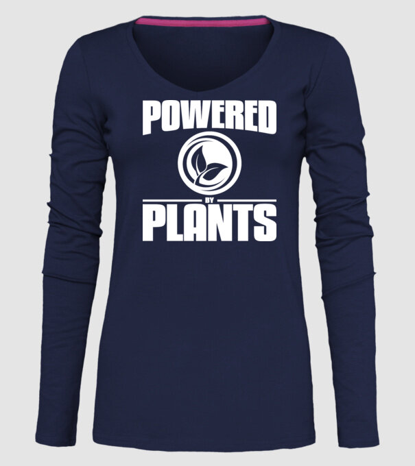 powered_by_plants model albastru închis pe tricou