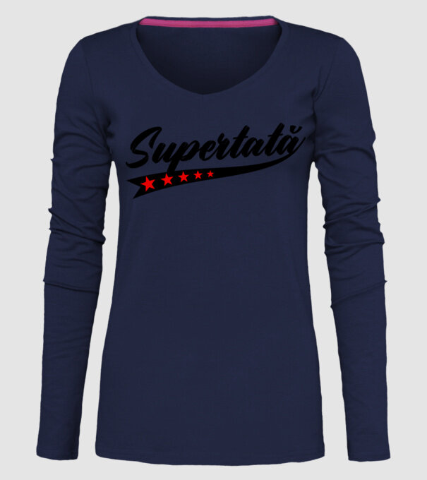 Supertată model albastru închis pe tricou