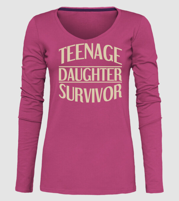 teenage daughter survivor model roz pe tricou