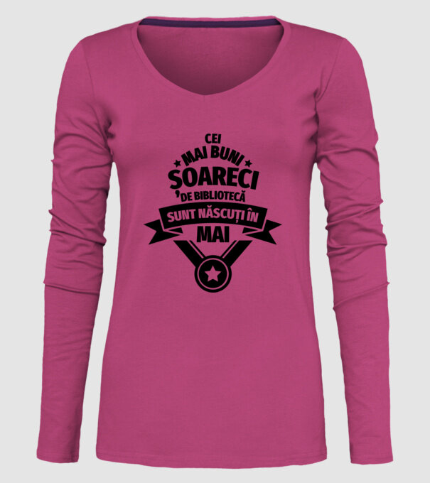 Cei mai buni șoareci de bibliotecă sunt născuți în mai model roz pe tricou