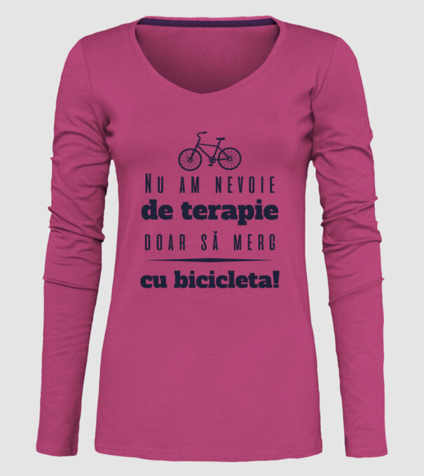 nu am nevoie de terapie, doar să merg cu bicicleta model roz pe tricou