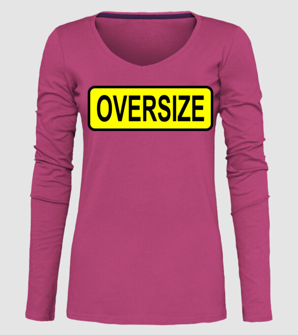 Oversize model roz pe tricou