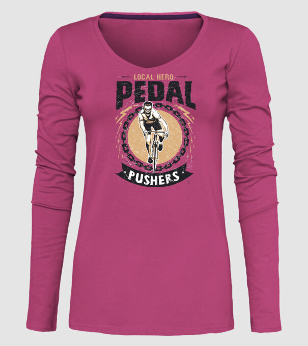 Pedal Pushers model roz pe tricou