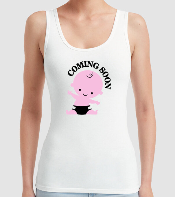 Coming soon baby model alb pe tricou