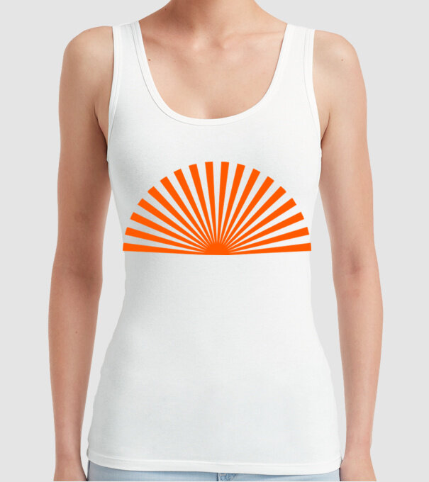 Fond model alb pe tricou