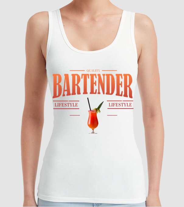 Lifestyle Bartender model alb pe tricou