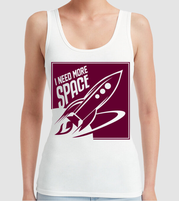 more space model alb pe tricou