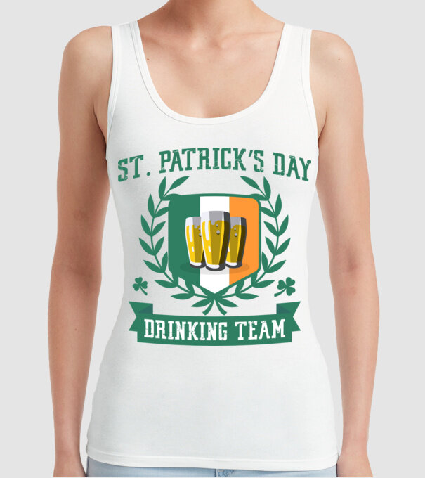 St Patrick Drinking team model alb pe tricou