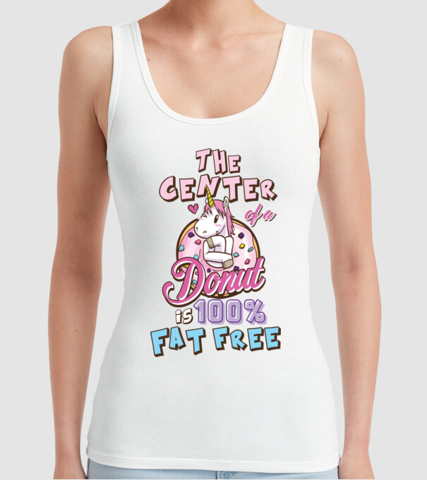 The center of a donut model alb pe tricou