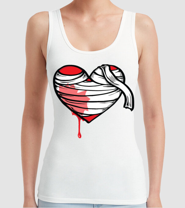 Inimă sângerândă model alb pe tricou