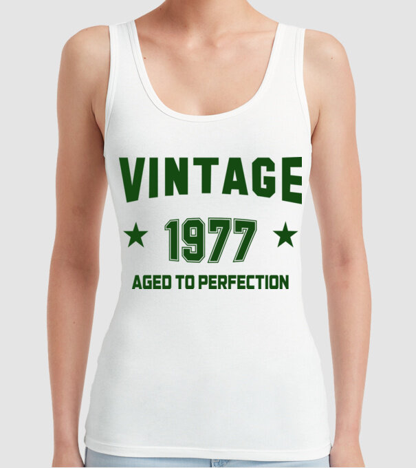 Vintage - 1977 model alb pe tricou