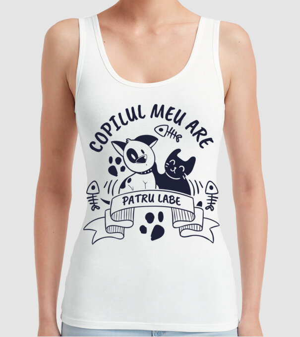 Copilul meu are patru labe model alb pe tricou