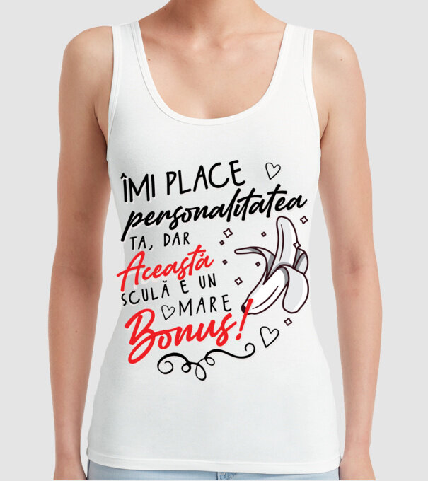 Dar această sculă e un mare bonus! model alb pe tricou