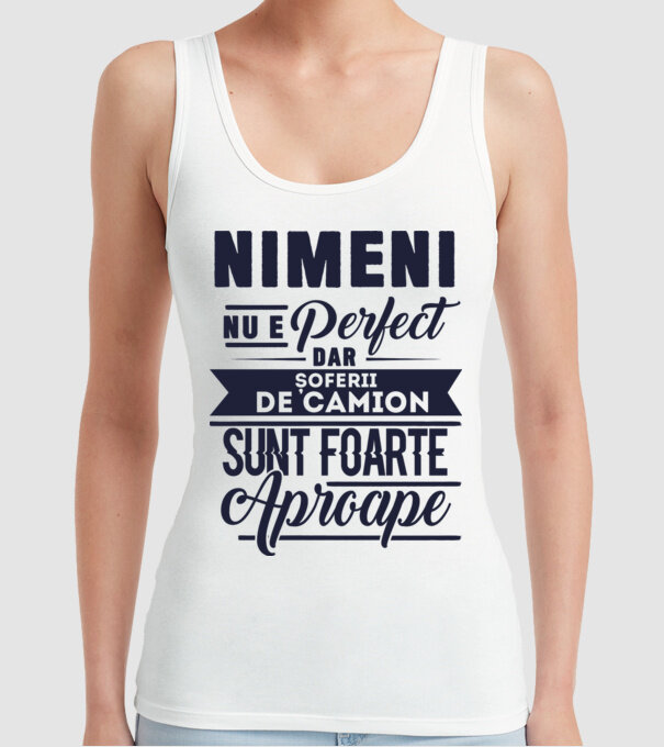 Nimeni nu e perfect, dar șoferii de camion sunt foarte aproape model alb pe tricou