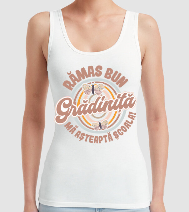 Rămas bun grădiniță, mă așteaptă școala! model alb pe tricou