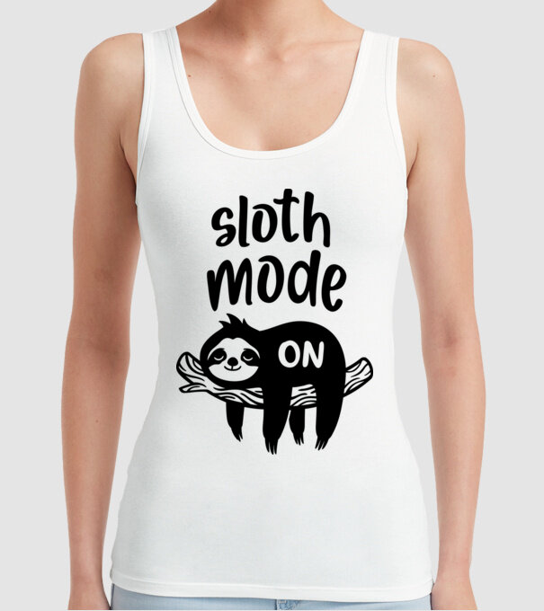 Sloth mode on model alb pe tricou