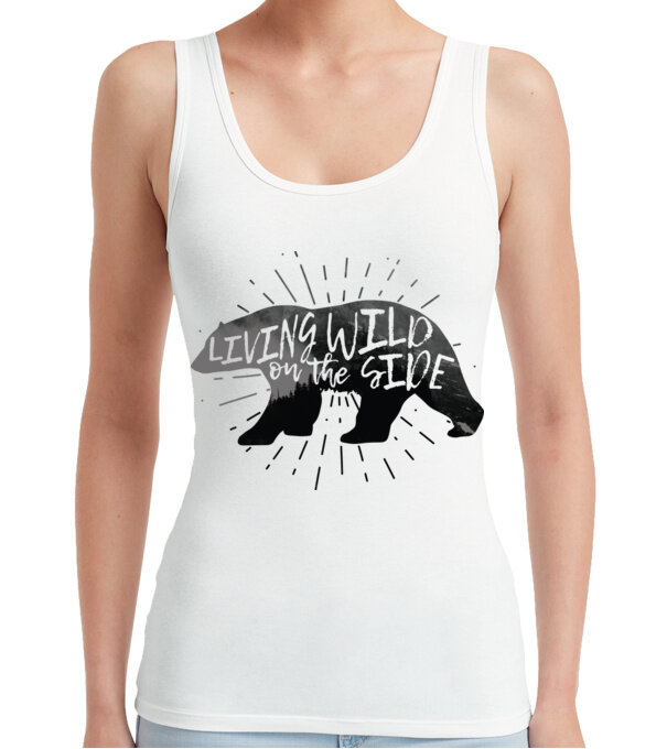 model  pe tricou