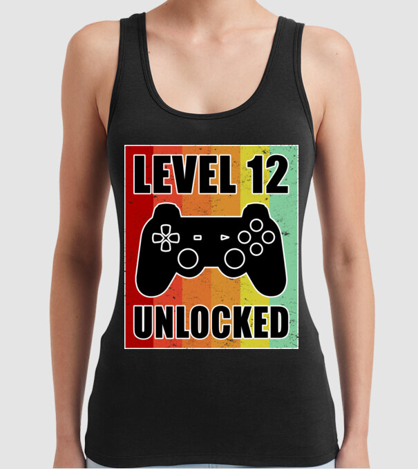 level 12 unlocked retro gamer model negru pe tricou
