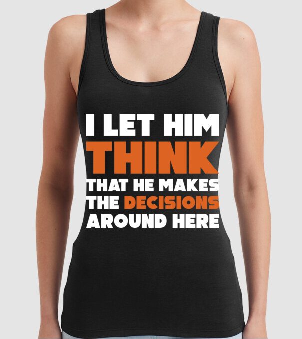 Motiv cuplu I let him think model negru pe tricou
