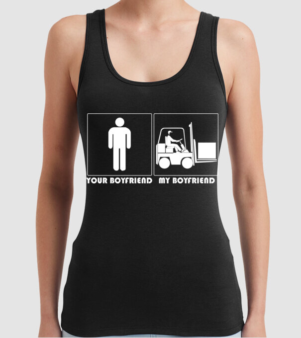 Your BYFRND MBYFRND model negru pe tricou